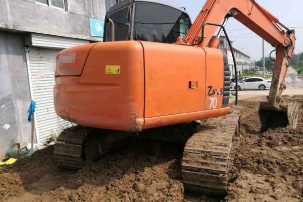 山东出售转让二手10500小时2009年日立ZX70挖掘机