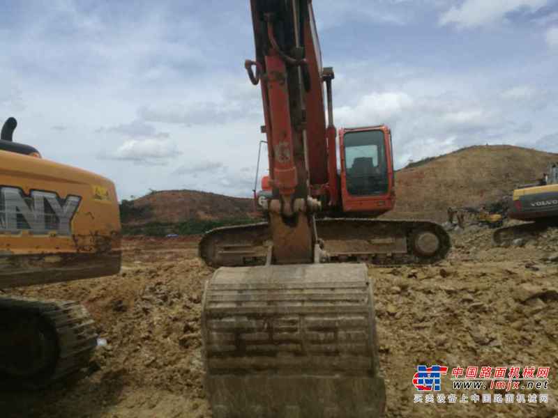江西出售转让二手8000小时2011年斗山DX380LC挖掘机