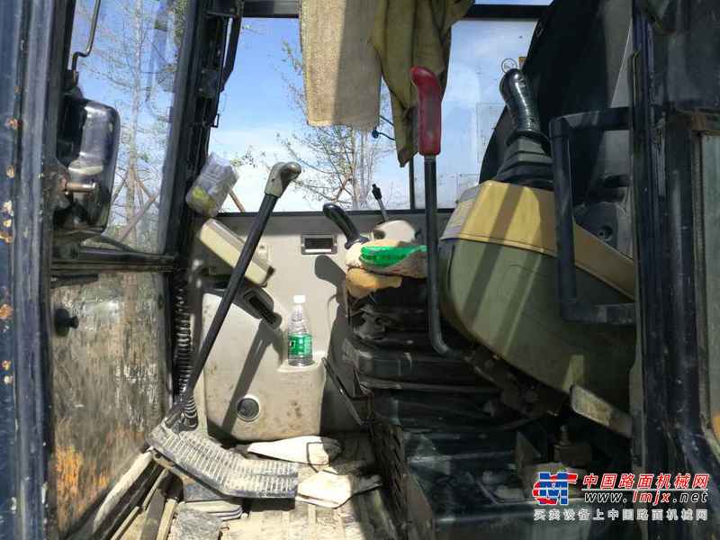 四川出售转让二手10000小时2011年福田雷沃FR85挖掘机