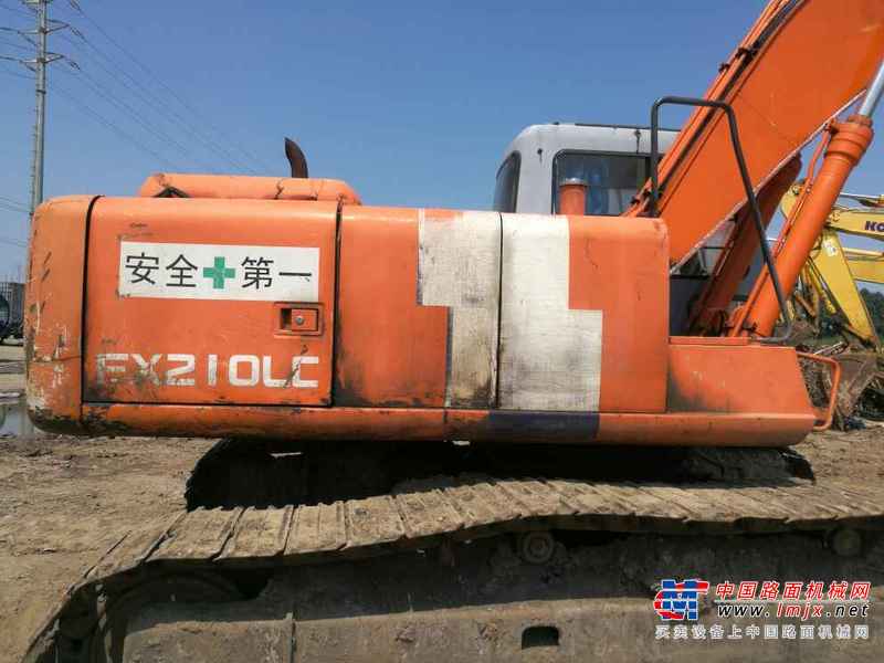 吉林出售转让二手17000小时2003年日立EX200挖掘机
