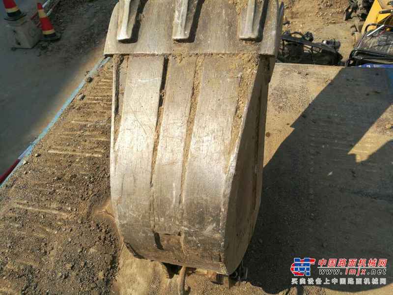 黑龙江出售转让二手8000小时2008年日立ZX55UR挖掘机