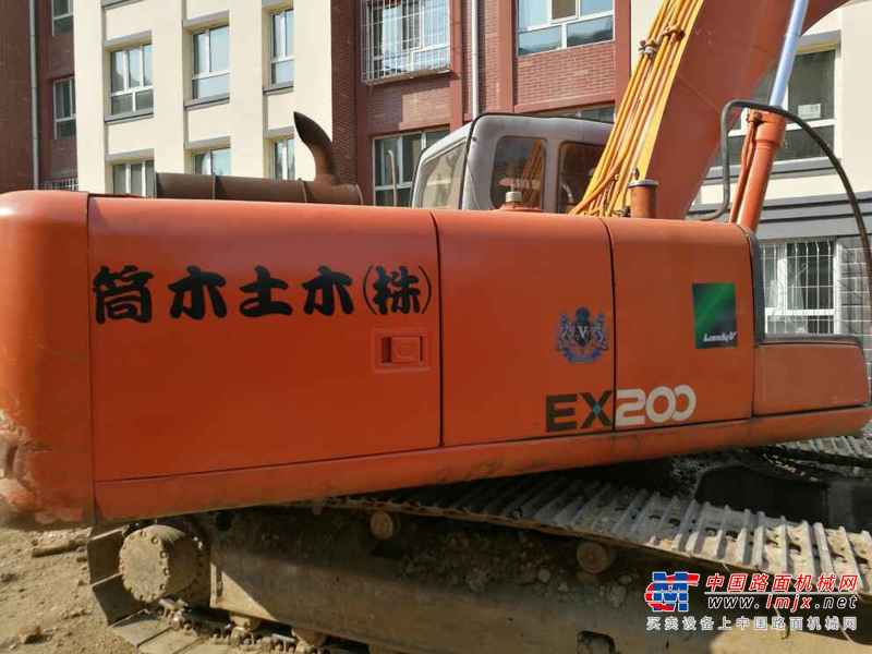 黑龙江出售转让二手12000小时2003年日立EX200HHE挖掘机