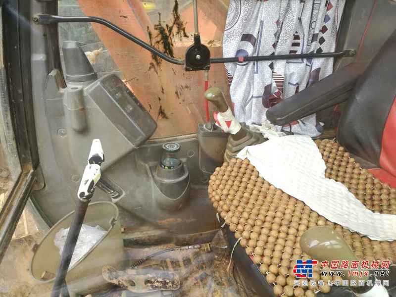 云南出售转让二手15632小时2003年日立ZX200USR挖掘机