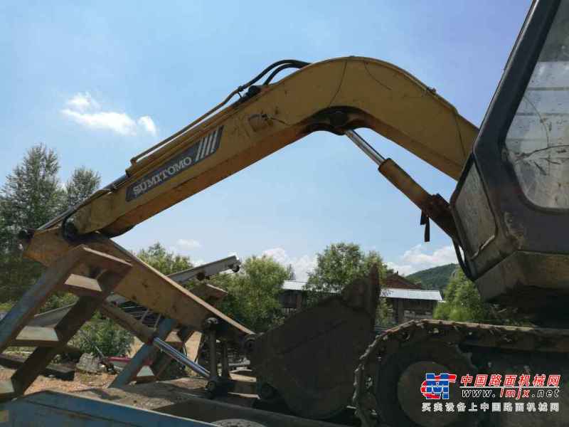 黑龙江出售转让二手10000小时2003年住友SH60A2挖掘机