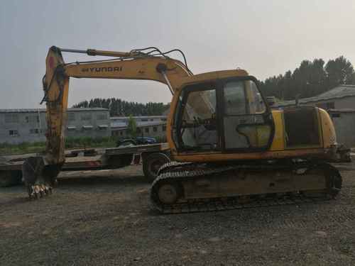 山东出售转让二手12385小时2004年现代R130LC挖掘机