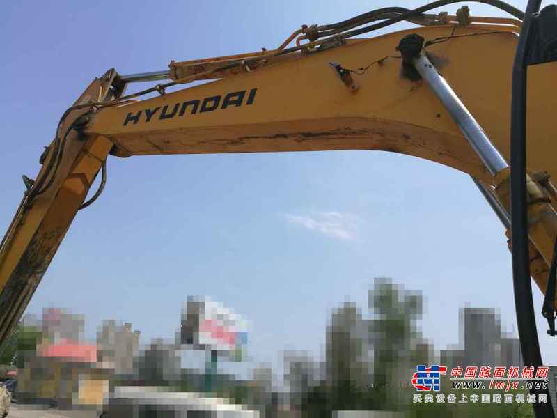 辽宁出售转让二手8000小时2006年现代R225LC挖掘机