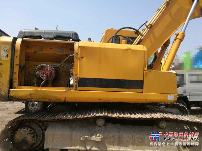 辽宁出售转让二手8000小时2006年现代R225LC挖掘机