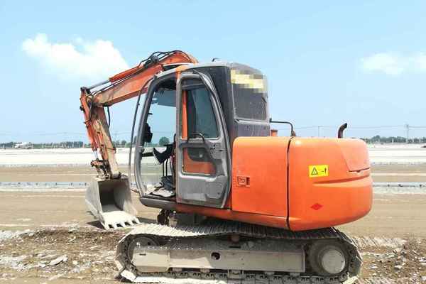 辽宁出售转让二手6000小时2009年日立EX70挖掘机