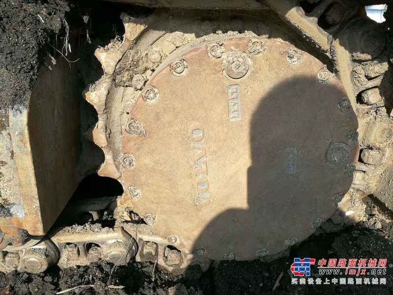 吉林出售转让二手7000小时2011年沃尔沃EC210B挖掘机