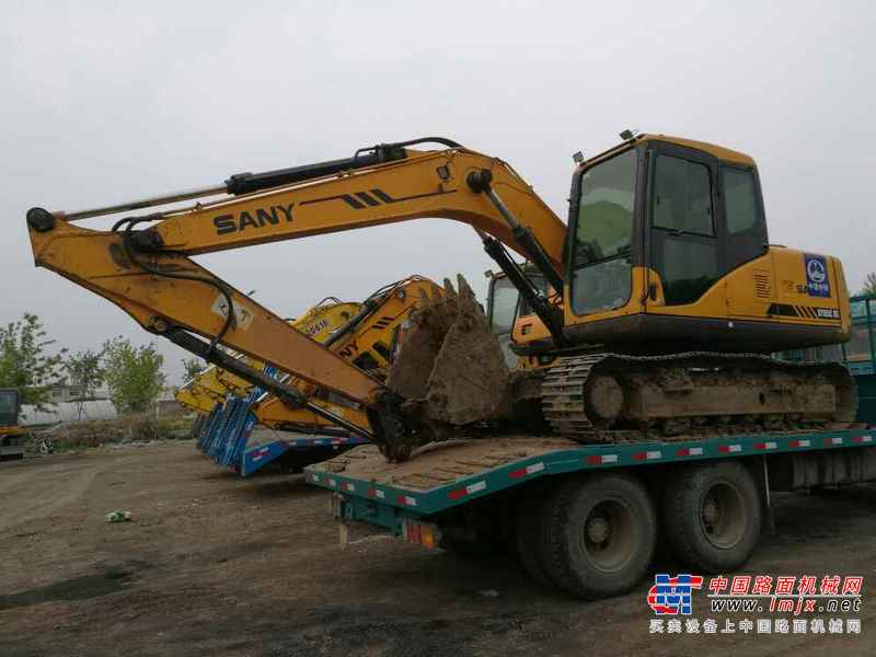 吉林出售转让二手8000小时2011年三一重工SY135挖掘机
