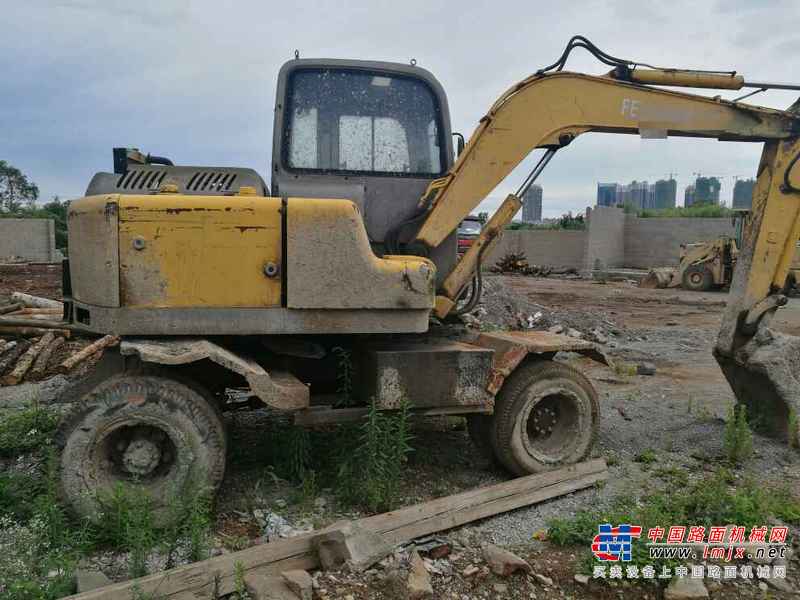 云南出售转让二手5238小时2011年晋工轮挖JGM907挖掘机