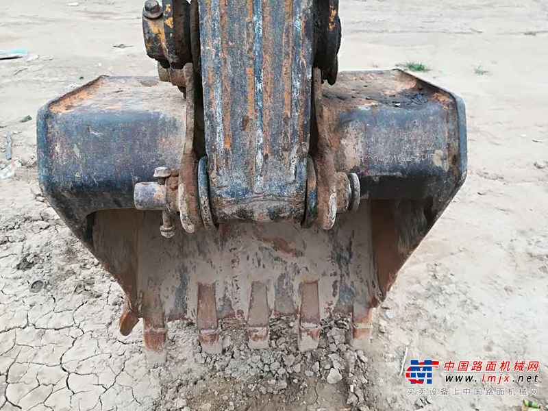 安徽出售转让二手9000小时2009年福田雷沃FR65V8挖掘机