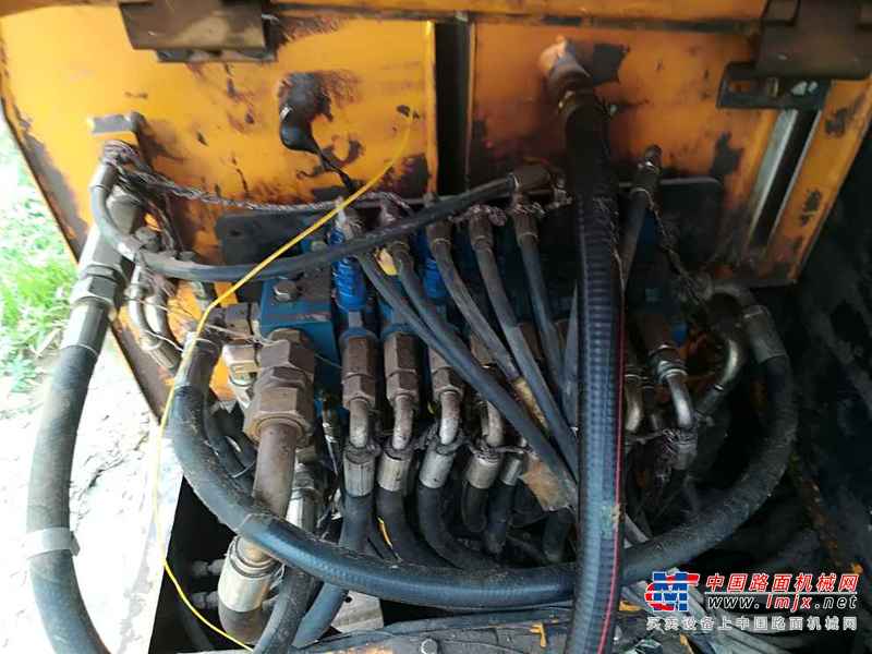 安徽出售转让二手9000小时2009年福田雷沃FR65V8挖掘机
