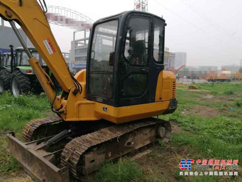 山东出售转让二手8532小时2010年福田雷沃FR65挖掘机