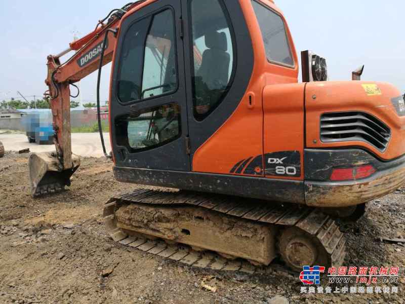 湖北出售转让二手4500小时2014年斗山DX80挖掘机