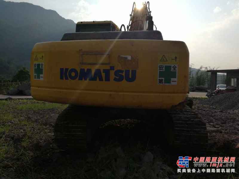 贵州出售转让二手16481小时2007年小松PC200挖掘机