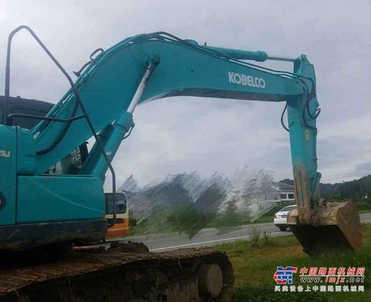 贵州出售转让二手9850小时2009年神钢SK260LC挖掘机