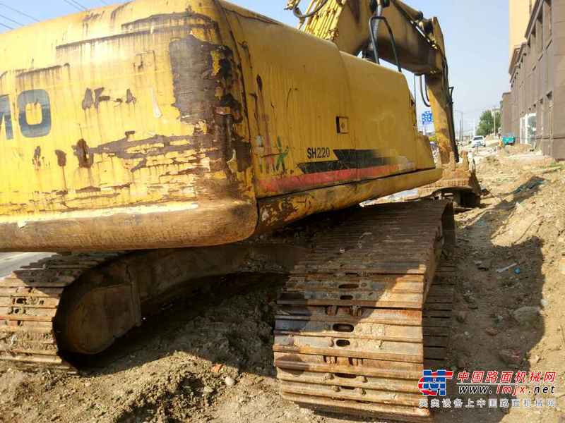 吉林出售转让二手15641小时2004年住友SH200A3挖掘机