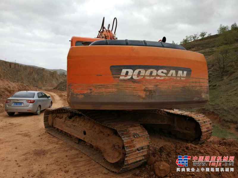 甘肃出售转让二手13000小时2007年斗山DH220LC挖掘机