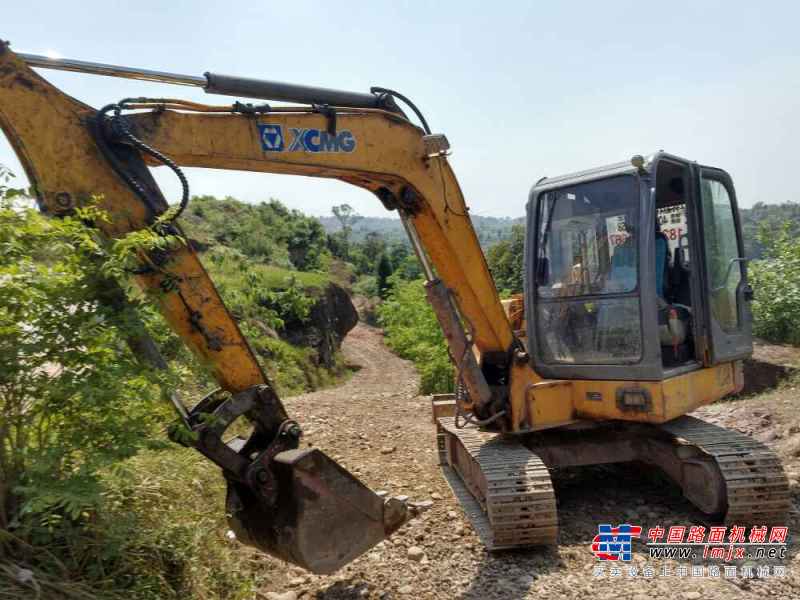 四川出售转让二手7500小时2011年徐工XE60挖掘机