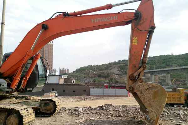 山西出售转让二手3000小时2012年日立ZX240挖掘机