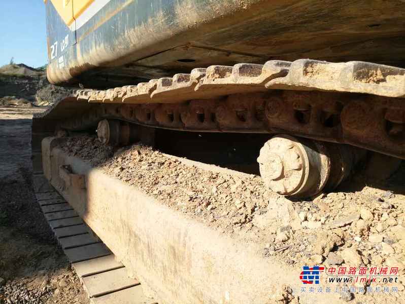 山西出售转让二手1800小时2013年现代R225LC挖掘机