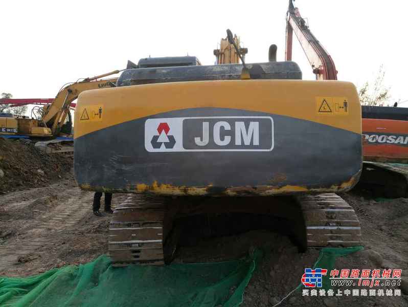 山西出售转让二手4500小时2011年JCBJS230LC挖掘机