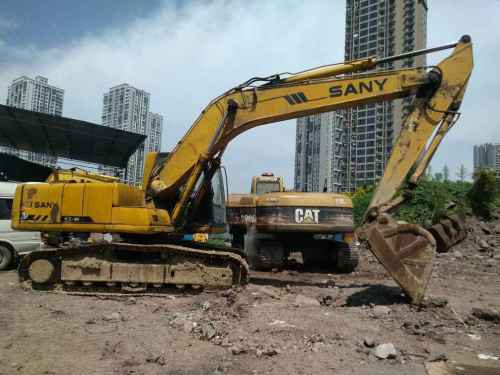 重庆出售转让二手18000小时2008年三一重工SY200C挖掘机