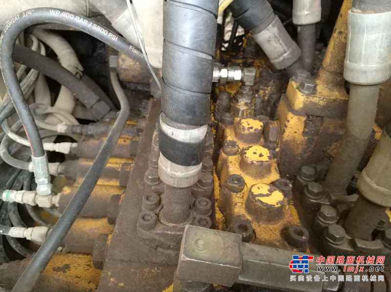 黑龙江出售转让二手9580小时2009年小松PC220挖掘机