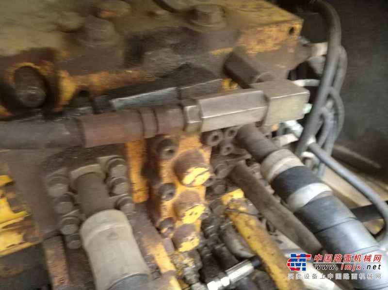 黑龙江出售转让二手9580小时2009年小松PC220挖掘机
