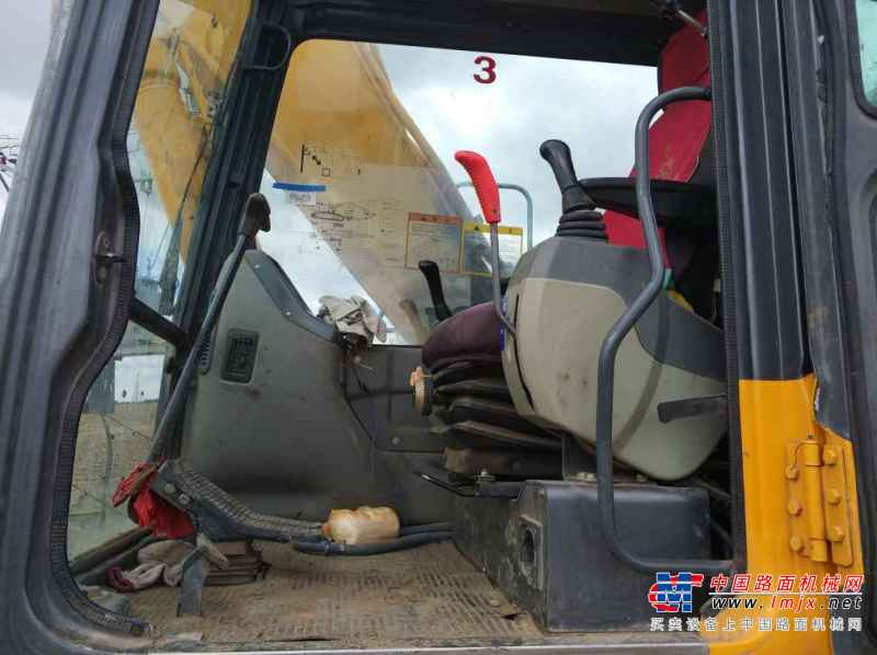 黑龙江出售转让二手5428小时2011年山重建机JCM924D挖掘机