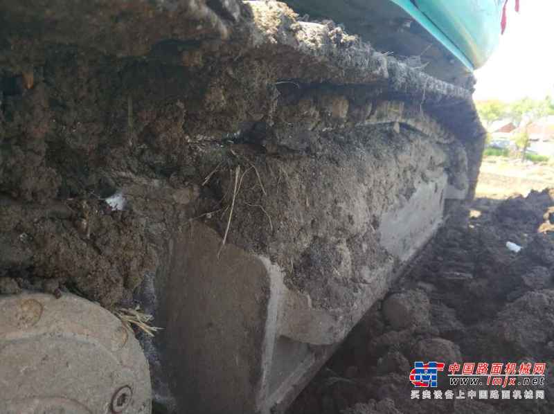 黑龙江出售转让二手7500小时2012年神钢SK135SR挖掘机