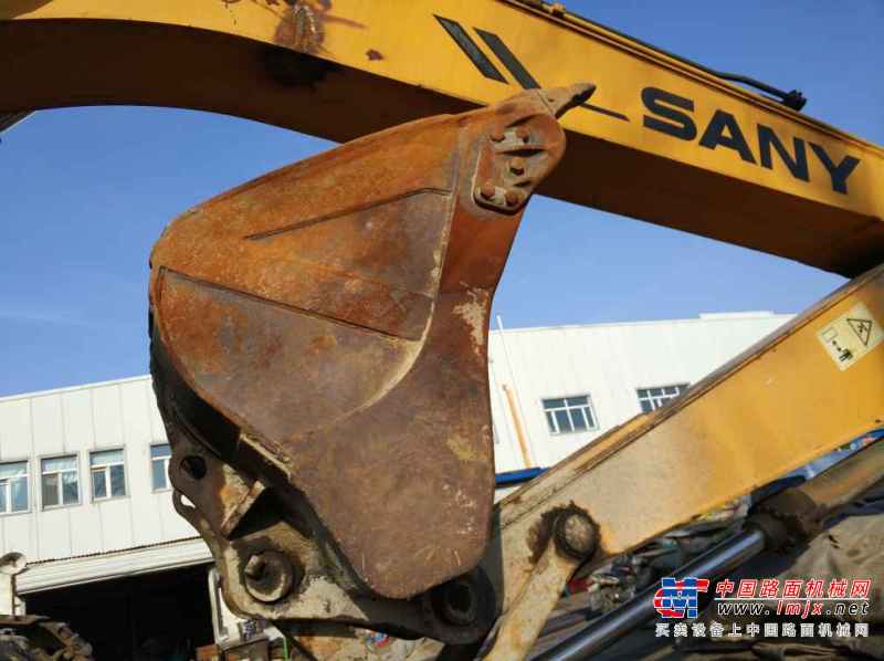 黑龙江出售转让二手12580小时2009年三一重工SY215C挖掘机