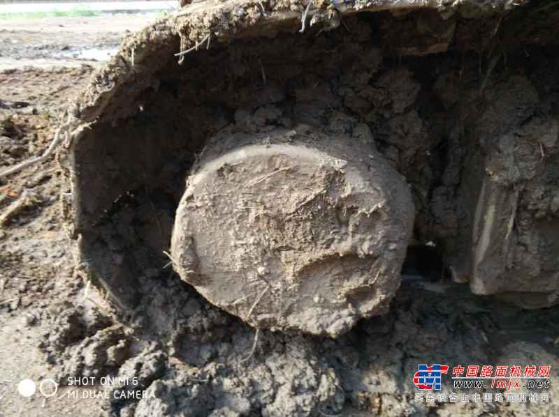 黑龙江出售转让二手6500小时2010年玉柴YC85挖掘机