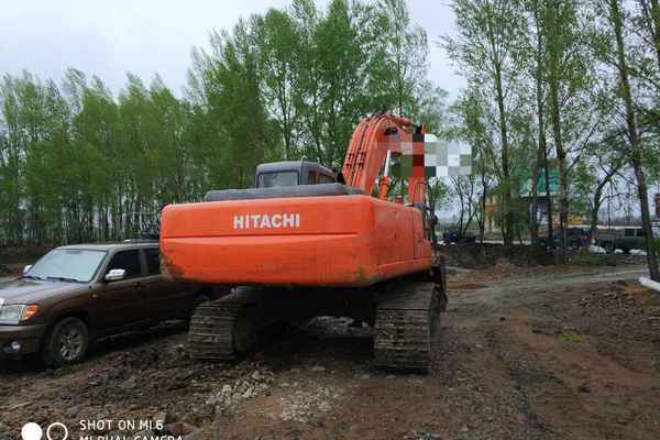 黑龙江出售转让二手15000小时2005年日立EX230挖掘机