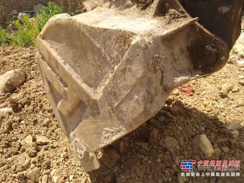 云南出售转让二手10000小时2007年现代R150挖掘机