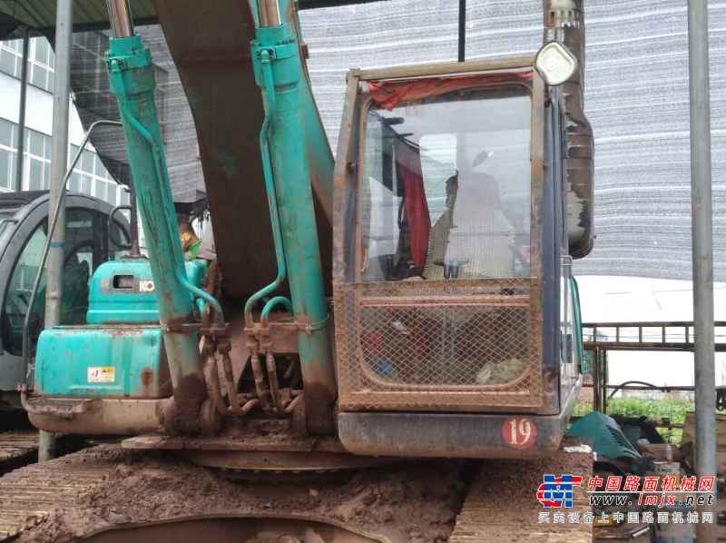 四川出售转让二手7600小时2010年神钢SK350LC挖掘机