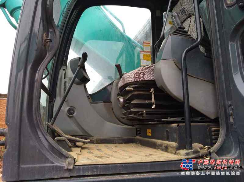 云南出售转让二手8000小时2010年神钢SK350LC挖掘机