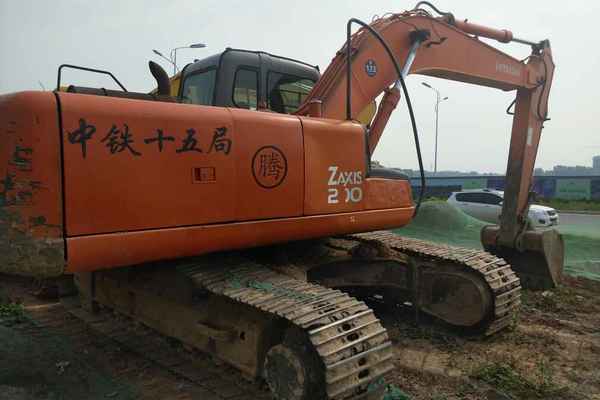 河南出售转让二手7900小时2006年日立ZX200挖掘机