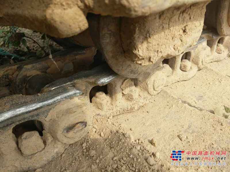 河南出售转让二手7900小时2006年日立ZX200挖掘机