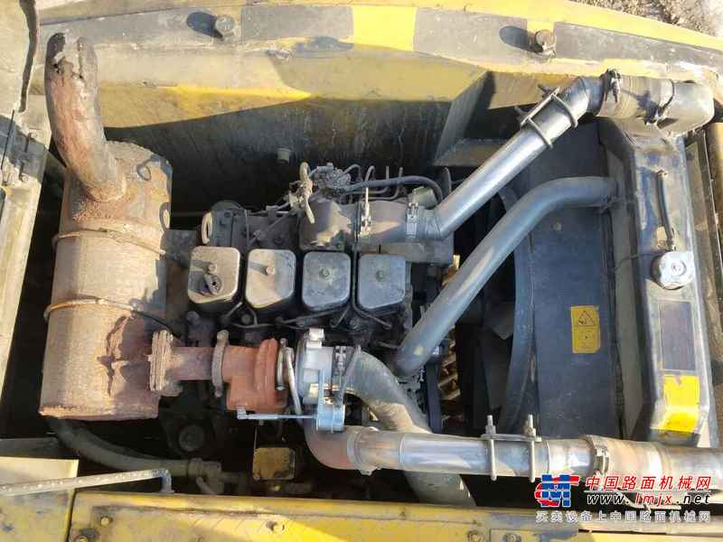 贵州出售转让二手6800小时2010年玉柴YC135挖掘机