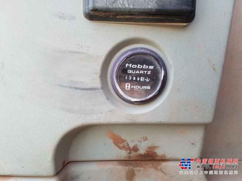 云南出售转让二手9830小时2008年现代R80挖掘机