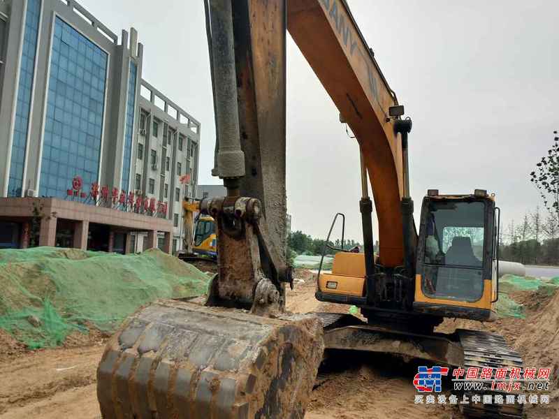 河南出售转让二手6800小时2009年三一重工SY215C挖掘机