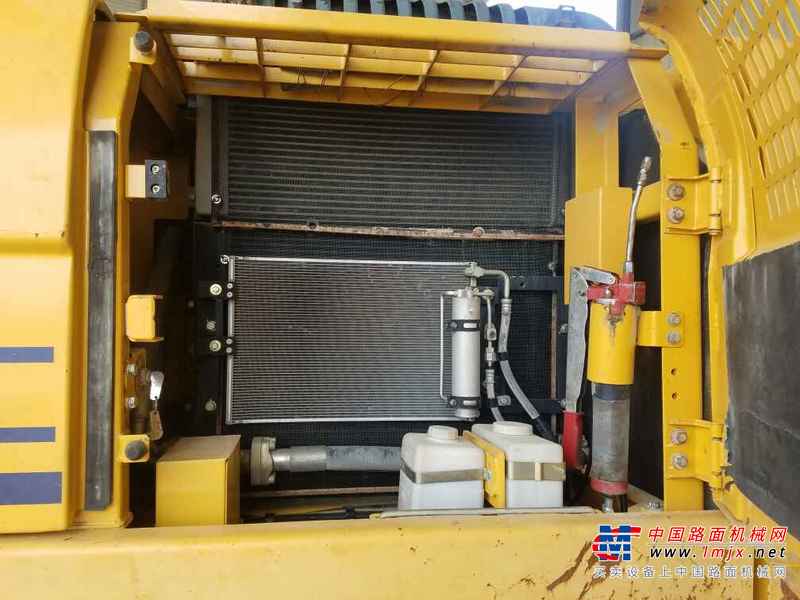 贵州出售转让二手8800小时2012年柳工CLG920D挖掘机
