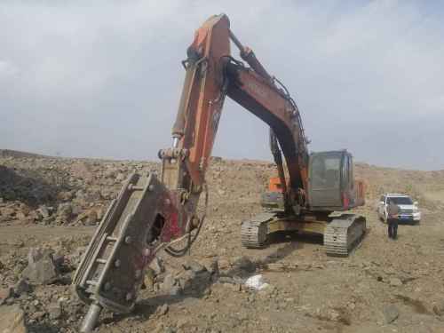 内蒙古出售转让二手17000小时2008年日立ZX330挖掘机