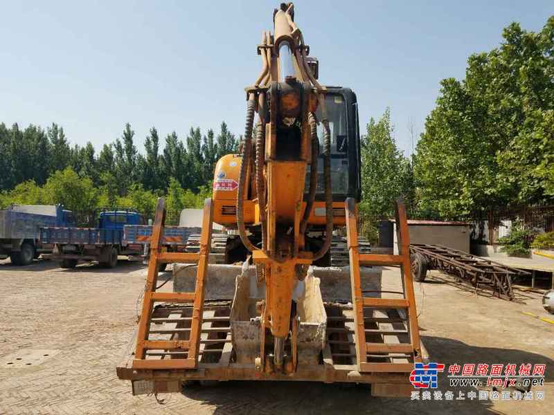 河北出售转让二手8750小时2010年卡特重工CT60挖掘机