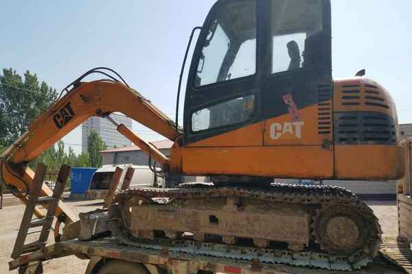 河北出售转让二手8750小时2010年卡特重工CT60挖掘机