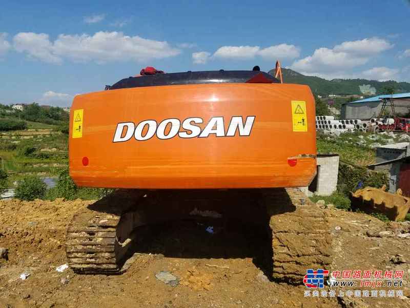 贵州出售转让二手11468小时2009年斗山DH220LC挖掘机