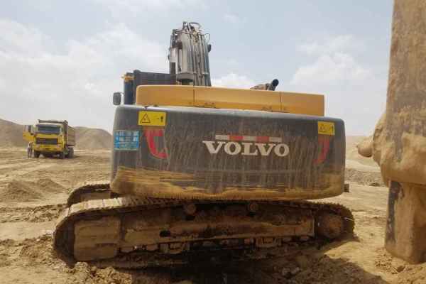 甘肃出售转让二手5000小时2013年沃尔沃EC300DL挖掘机