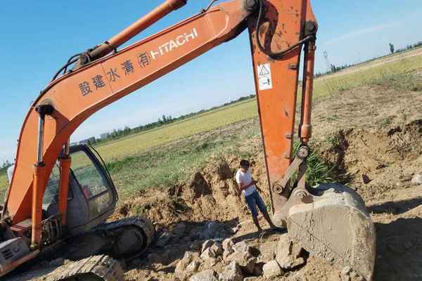 河北出售转让二手9980小时2003年日立EX230挖掘机
